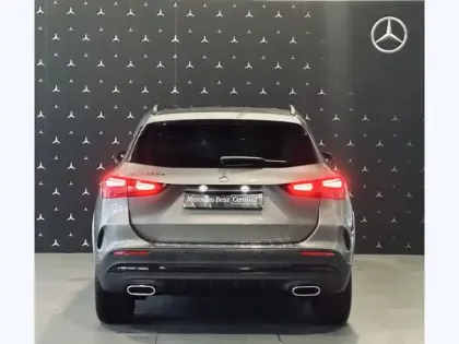 Photo 10 Mercedes GLA 250 e Hybrid EQ AMG Line