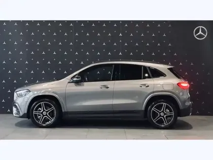 Photo 8 Mercedes GLA 250 e Hybrid EQ AMG Line