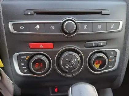 Photo 17 DS DS 4 Gén. I Ph2 So Chic 5