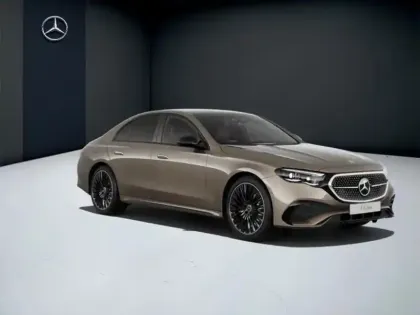 Photo 21 Mercedes Classe E  450 d 4MATIC AMG Line