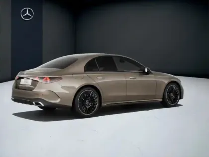 Photo 14 Mercedes Classe E  450 d 4MATIC AMG Line