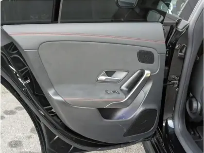 Photo 19 Mercedes CLA 250 e Hybrid EQ 