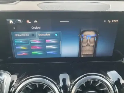 Photo 15 Mercedes GLB 200 d AMG Line