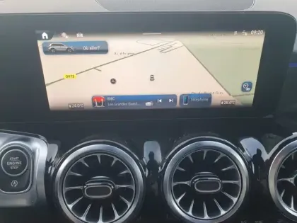 Photo 10 Mercedes GLB 200 d AMG Line