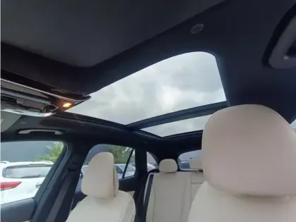 Photo 14 Mercedes Classe GLC GLC 300 e Hybrid EQ 4MATIC Bus