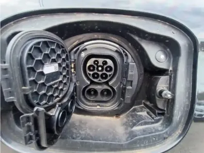 Photo 19 Mercedes Classe GLC GLC 300 e Hybrid EQ 4MATIC Bus