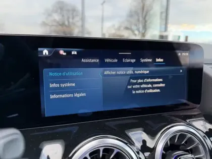 Photo 28 Mercedes GLA 200 d AMG Line