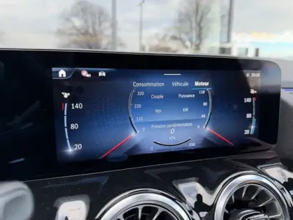 Photo 19 Mercedes GLA 200 d AMG Line