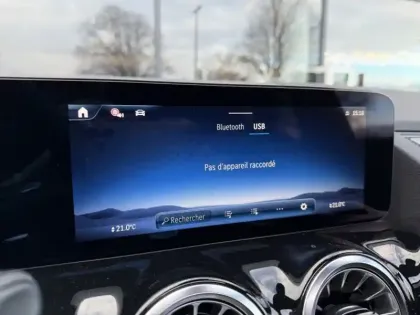 Photo 13 Mercedes GLA 200 d AMG Line