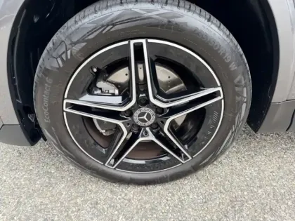Photo 10 Mercedes GLA 250 e Hybrid EQ AMG Line