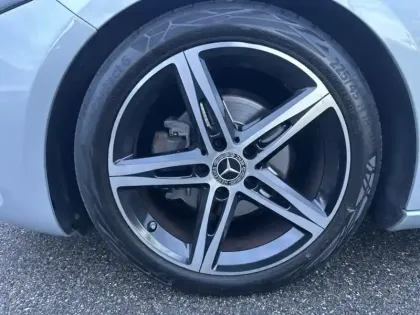 Photo 8 Mercedes Classe A PACK PREMIUM SIEGES CHAUFFANTS