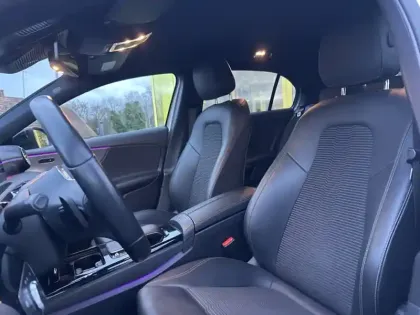 Photo 23 Mercedes Classe A PACK PREMIUM SIEGES CHAUFFANTS