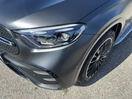 Photo 8 Mercedes Classe GLC GLC 220 d 4MATIC AMG Line