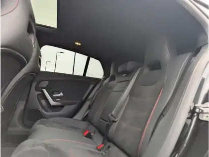 Photo 40 Mercedes CLA Gén. II (X118) Ph2 AMG Line 5