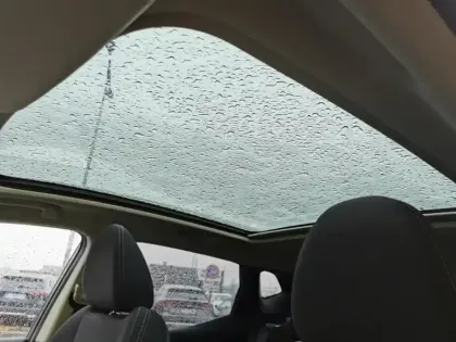 Photo 12 Nissan Qashqai N-Connecta 1.6 DCI 130 ch Xtro