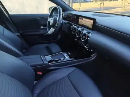 Photo 22 Mercedes Classe A Gén. IV (W177) Ph2 Progressive Line 5