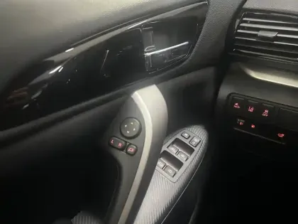 Photo 6 Mitsubishi Eclipse 2.4 Twin Motor 4WD Business