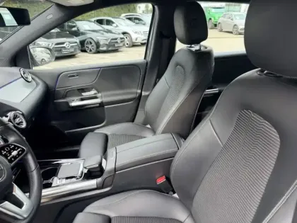 Photo 9 Mercedes Classe B 200 d Progressive Line Edition