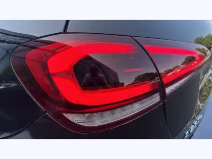 Photo 16 Mercedes Classe A 250 e AMG Line