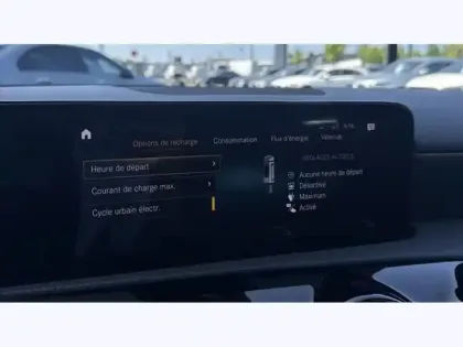 Photo 12 Mercedes Classe A 250 e AMG Line