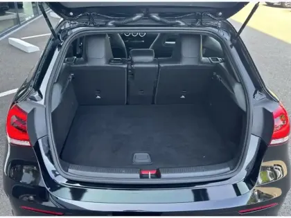 Photo 17 Mercedes Classe A 250 e AMG Line