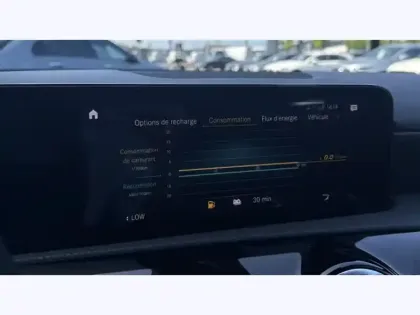 Photo 11 Mercedes Classe A 250 e AMG Line