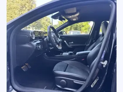 Photo 26 Mercedes Classe A 250 e AMG Line