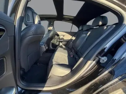 Photo 19 Mercedes Classe C 200 d AMG Line