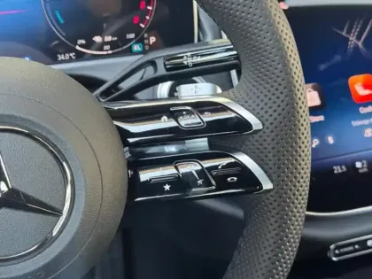 Photo 16 Mercedes Classe E  300 de Hybrid EQ AMG 