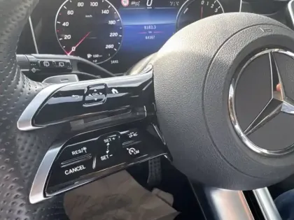 Photo 12 Mercedes Classe GLC GLC 300 e  Hybrid EQ 4MATIC AM