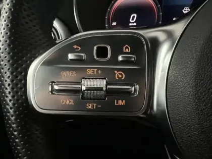 Photo 13 Mercedes Classe GLC GLC 300de 4MATIC SUV AMG Line