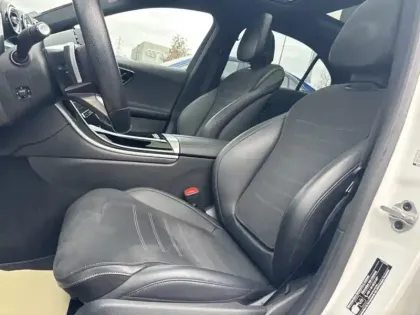 Photo 8 Mercedes Classe C  220 d Berline AMG Lin