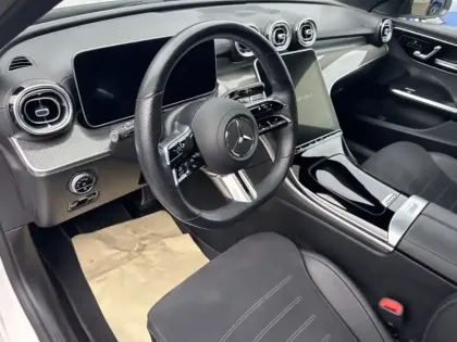 Photo 19 Mercedes Classe C  220 d Berline AMG Lin