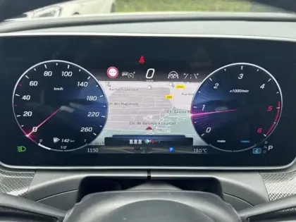 Photo 14 Mercedes Classe C  220 d Berline AMG Lin