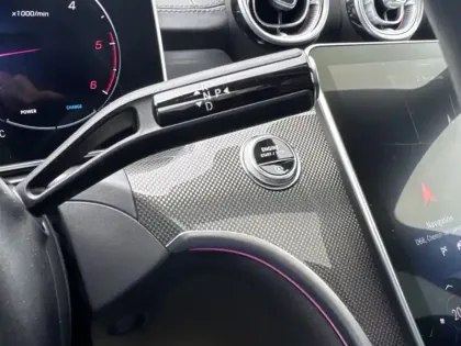 Photo 12 Mercedes Classe C  220 d Berline AMG Lin