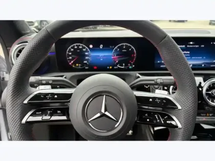 Photo 14 Mercedes CLA  200 d Shooting Brake AMG L