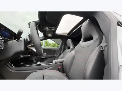 Photo 17 Mercedes CLA  200 d Shooting Brake AMG L