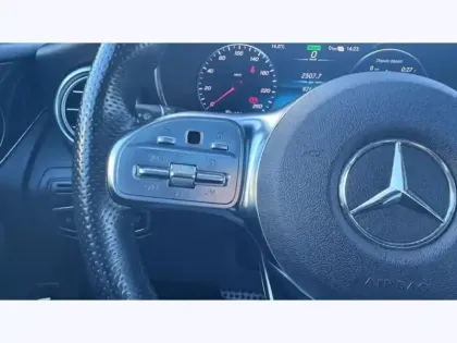 Photo 16 Mercedes Classe GLC GLC 300de 4MATIC SUV AMG Line