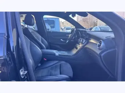 Photo 11 Mercedes Classe GLC GLC 300de 4MATIC SUV AMG Line