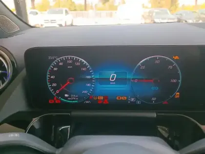 Photo 14 Mercedes EQA Gén. I (H243) Ph2 Progressive Line 5