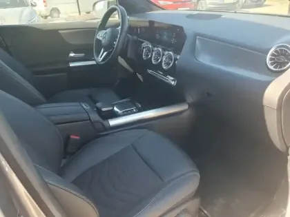 Photo 26 Mercedes EQA 250+ Edition