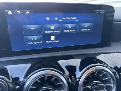 Photo 20 Mercedes Classe A 180 AMG Line