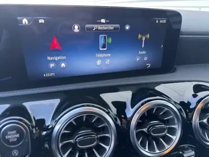 Photo 14 Mercedes Classe A 180 AMG Line