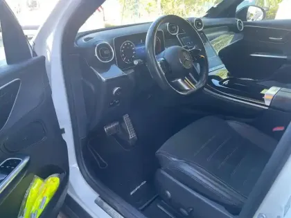 Photo 22 Mercedes Classe GLC GLC 220 d 4MATIC AMG Line