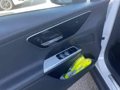 Photo 5 Mercedes Classe GLC GLC 220 d 4MATIC AMG Line