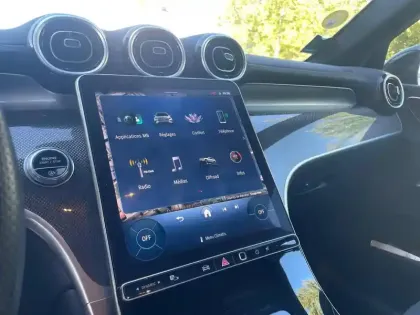 Photo 21 Mercedes Classe GLC GLC 220 d 4MATIC AMG Line