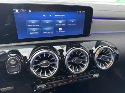 Photo 7 Mercedes CLA 250 e AMG Line