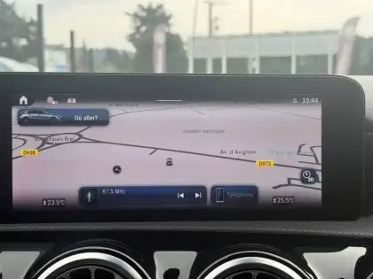 Photo 11 Mercedes Classe A 250 e Hybrid EQ AMG Line