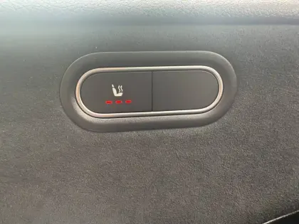 Photo 16 Mercedes Classe A 250 e Hybrid EQ AMG Line