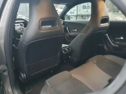 Photo 7 Mercedes Classe A 250 e Hybrid EQ AMG Line